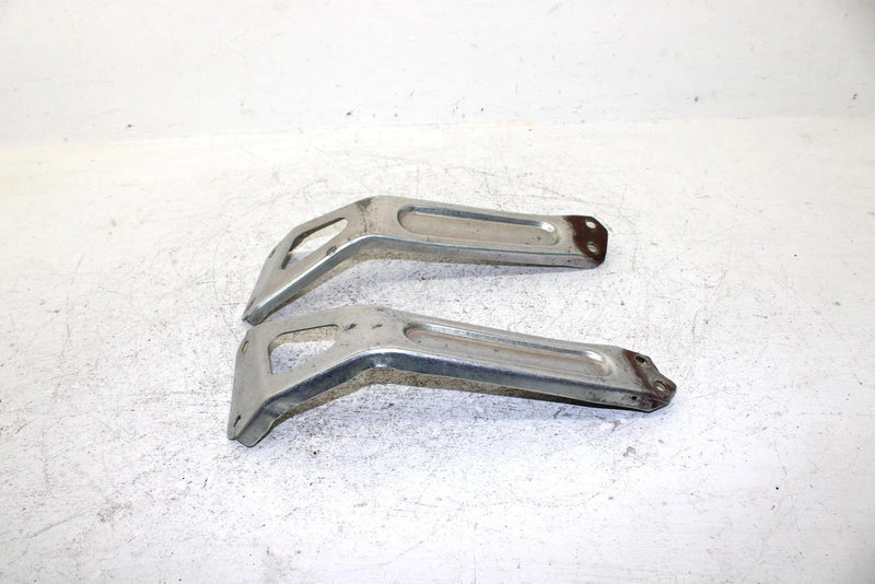 1999 Yamaha Vmax 600 Sx Oem Front Bumper Brace Set 8CR-21949-10-00 SY5