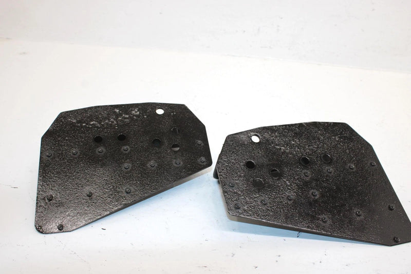 2001 Arctic Cat Zr 600 Oem Skid Mount Bracket Set 1706-078 1706-079 SA64