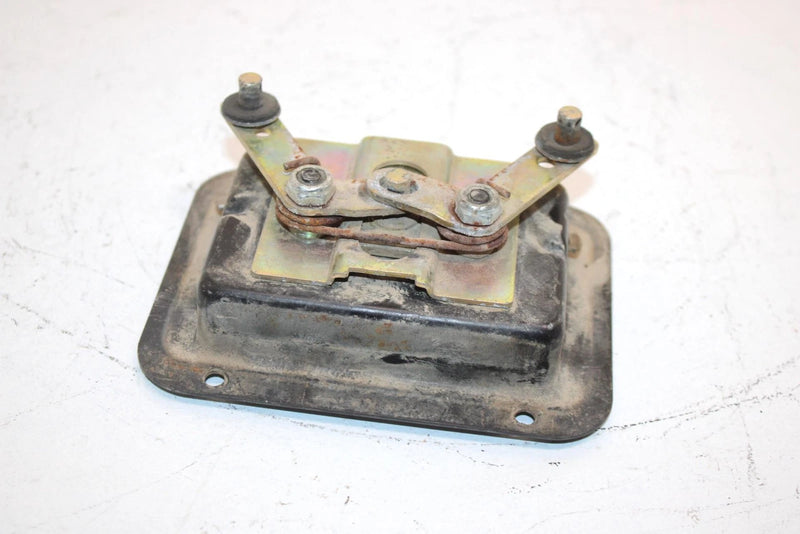 2006 Polaris Ranger Xp 700 Oem Tailgate Latch 7081127 XP3