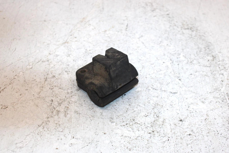 1985 Honda Trx Fourtrax 250 A Oem Headlight Bushing 61315-VM5-010 AH48