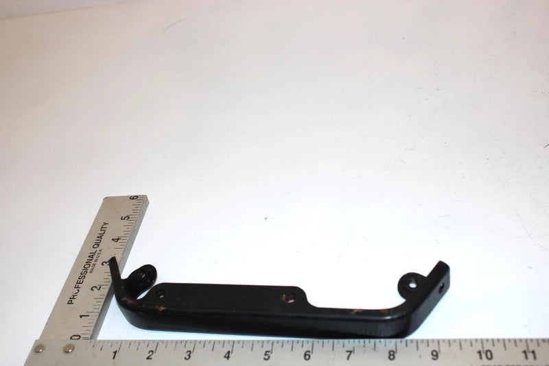 85 Suzuki Quadrunner 250 Lt250ef  Oem Rear Fender Bracket 63161-24500 AS14