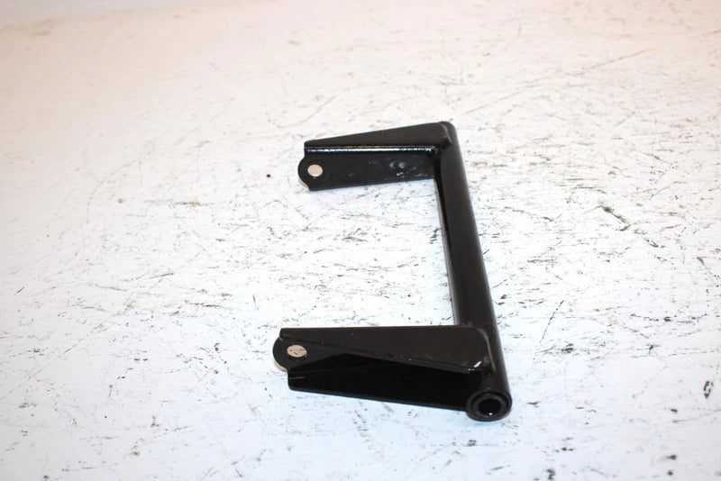 1991 Yamaha Phazer Ii Oem Rear Suspension Pivot W/Shaft 8V0-47417-00-00 SY27