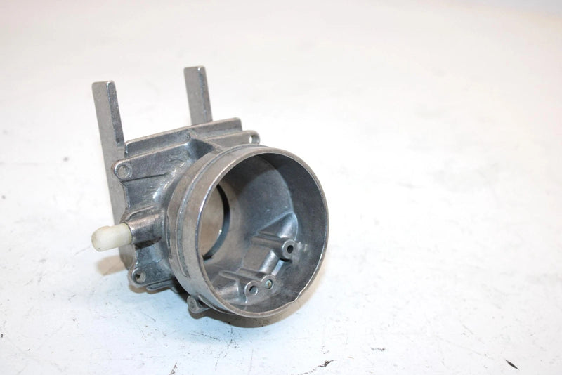 94 Yamaha Vmax 500 Le Vx500eu Oem Rear Carb Housing 8AB-14100-00-00 SYS