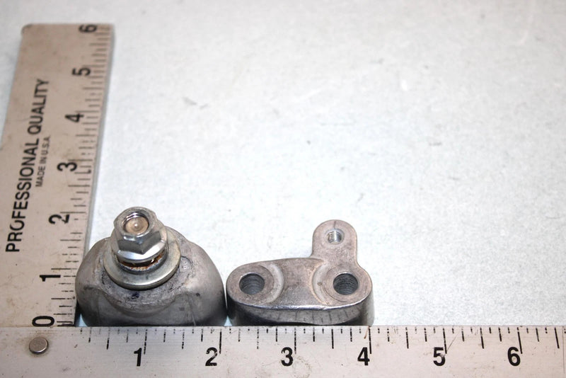 06 Honda Trx 350 Fe A  Oem Right Handlebar Mount 53130-HB3-770 AH24