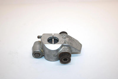 1994 Yamaha Vmax 600 Oem Left Suspension Bracket 8AB-23743-01-00 SY25