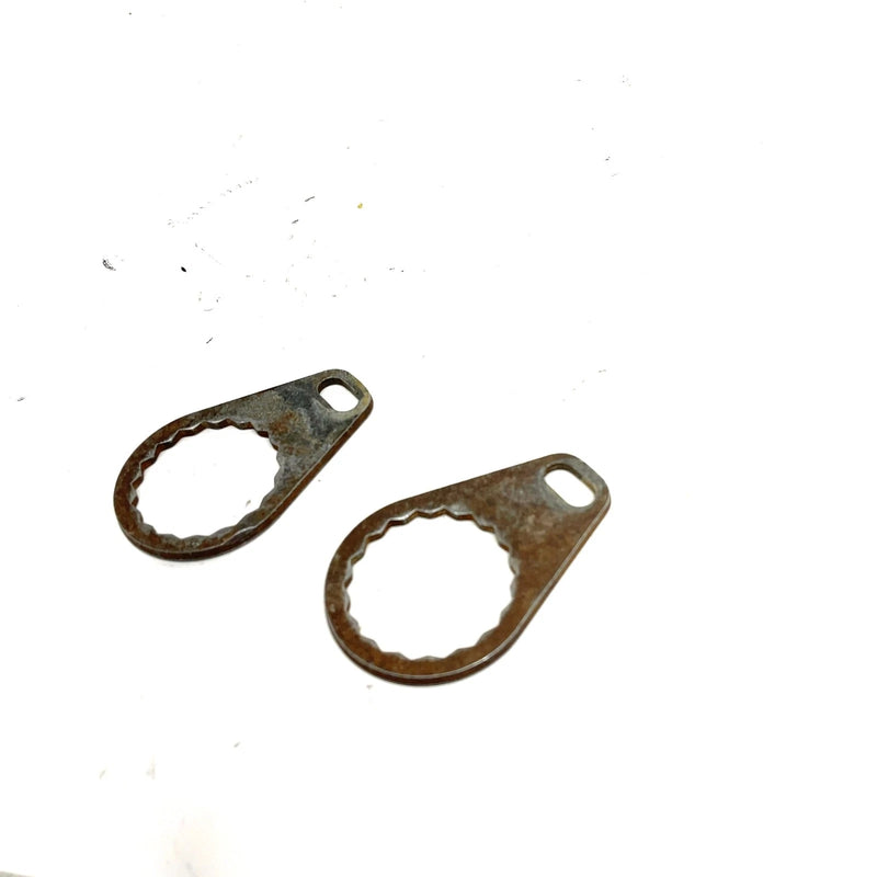 04-05 Polaris Ranger 500 4X4 OEM Pivot Bolt Retainer Pair 2202397 XP9.1