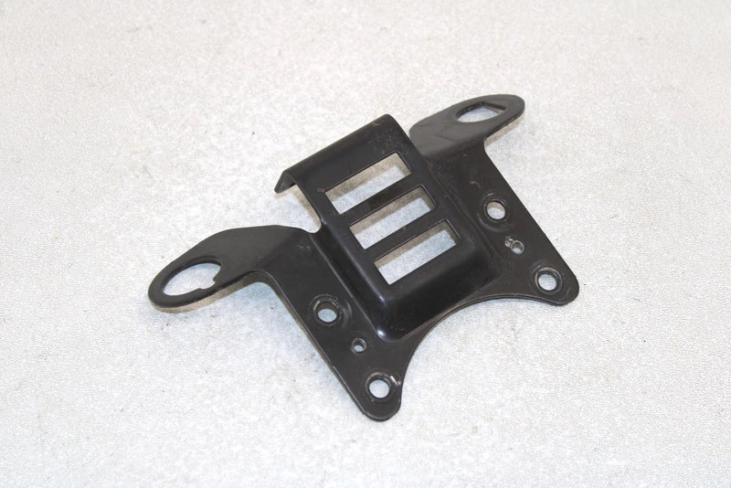 96 Polaris Xplorer 300 Oem Intstrument Panel Bracket 5241397-067 Q4533