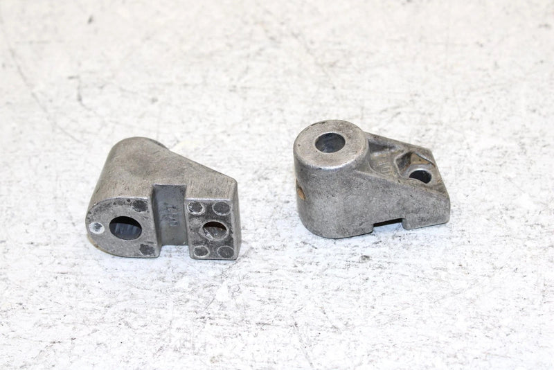 99 Yamaha Vmax 600 Sx Oem Idler Wheel Mount Bracket Set Of 4 8DF-47419-00-00 SY5