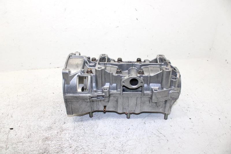 2000 Polaris Classic Touring Oem Crankcase W/Studs 3086832 SP54