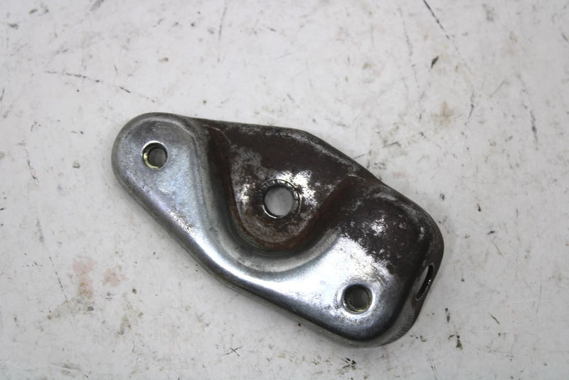 1983 Yamaha Excel Iii Oem Right Skid Mount Bracket 8A5-47426-00-00 SY133