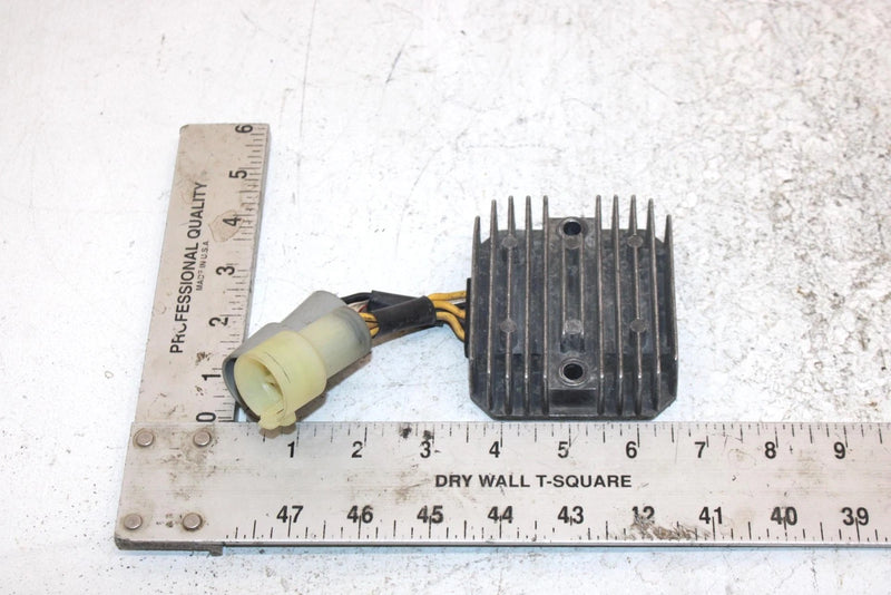 2003 Kawasaki Prairie 650 Oem Voltage Regulator 21066-1112 21066-0047 AK26