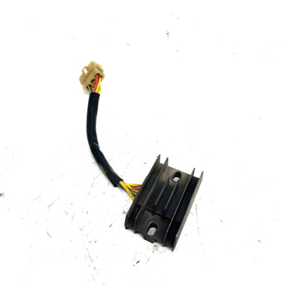 89-01 Suzuki Quadrunner 160 OEM Voltage Regulator 32800-19B11 AS30