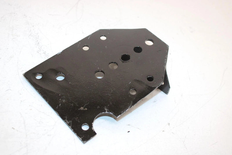 94 Polaris 500 Efi Oem Right Rear Suspension Mount Bracket 1011858-067 SP129