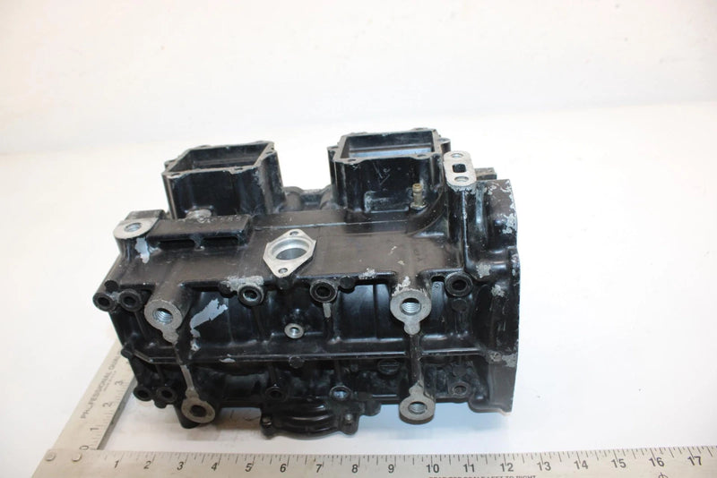 98 Arctic Cat Zr 440 Oem Crankcase 3005-328 SA23