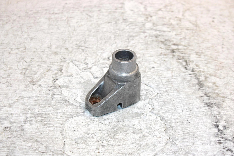 2000 Ski-doo Mxz 700 Oem Idler Wheel Mount 503174600 Q5627