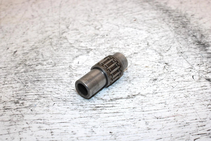 1995 Yamaha Vmax 600 Oem Wrist Pin W/Bearing 8CA-11633-00-00 Q5211