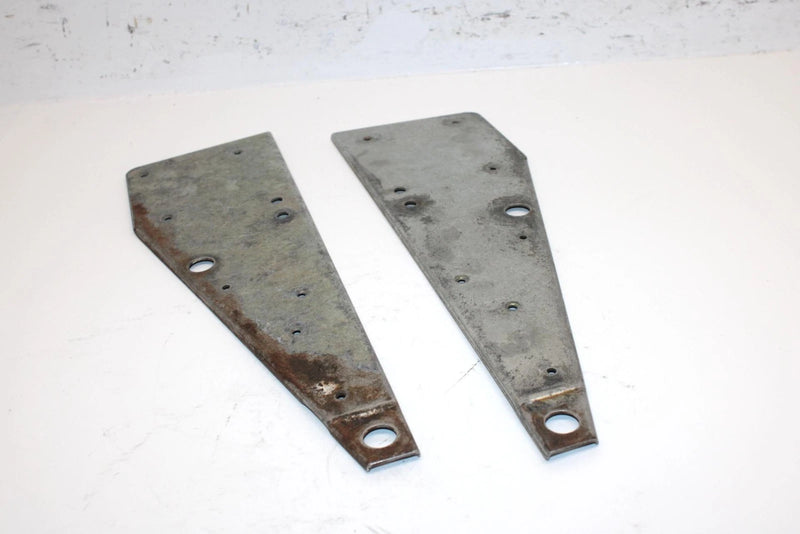 1988 Yamaha Phazer Oem Front Tunnel Bracket Set 83V-21910-01-00 SY26