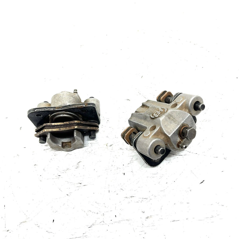 06 Arctic Cat 650 4x4 V2 Stewart Auto OEM Front Brake Caliper Set 1436-423 AA37