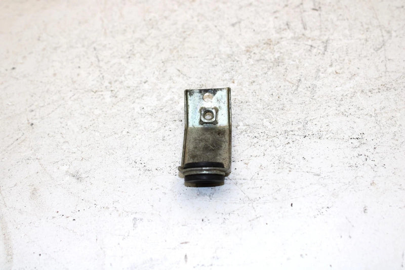 1984 Yamaha  Ytm 200 L Oem Airbox Stay 21V-14499-00-00 AY48