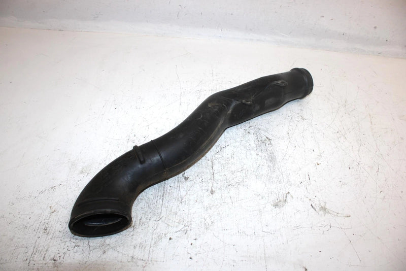 2019 Can-am Outlander 570 OEM CVT Air Inlet Duct 707002067 AB9