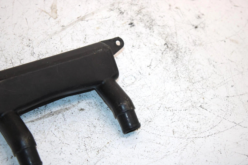 84 Yamaha Phazer Se Oem Air Intake Chamber 8V0-13581-00-00 Q5407