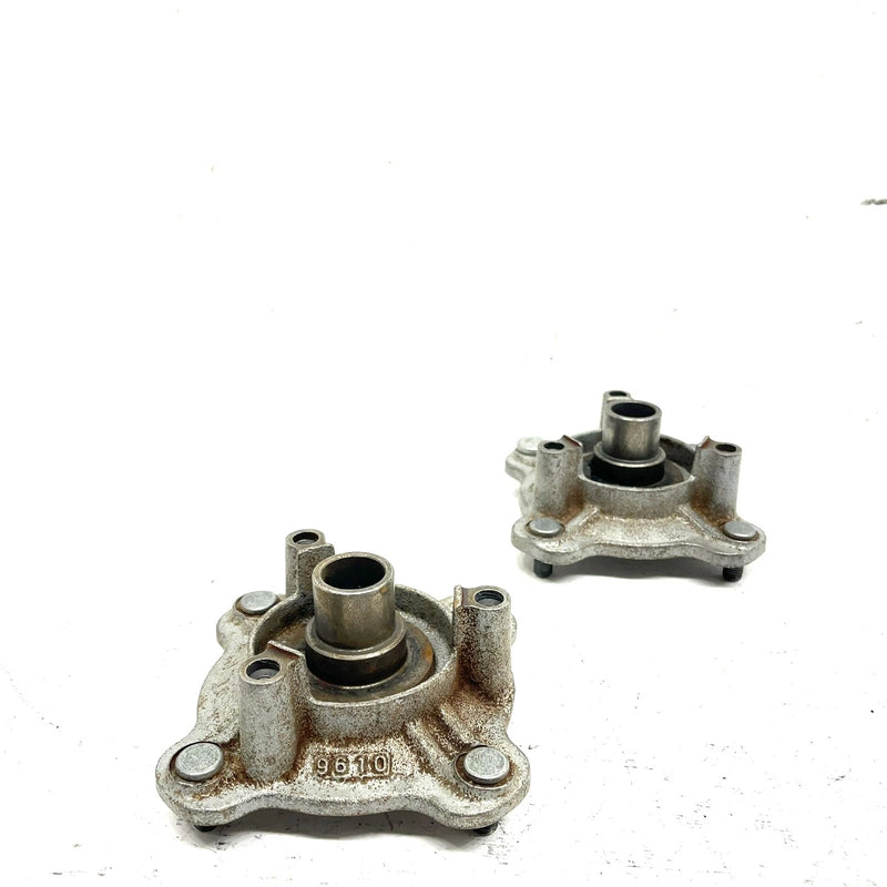 2000 Kawasaki Prairie 300 4x4 OEM Front Wheel Hub Pair 49030-1116 AK31