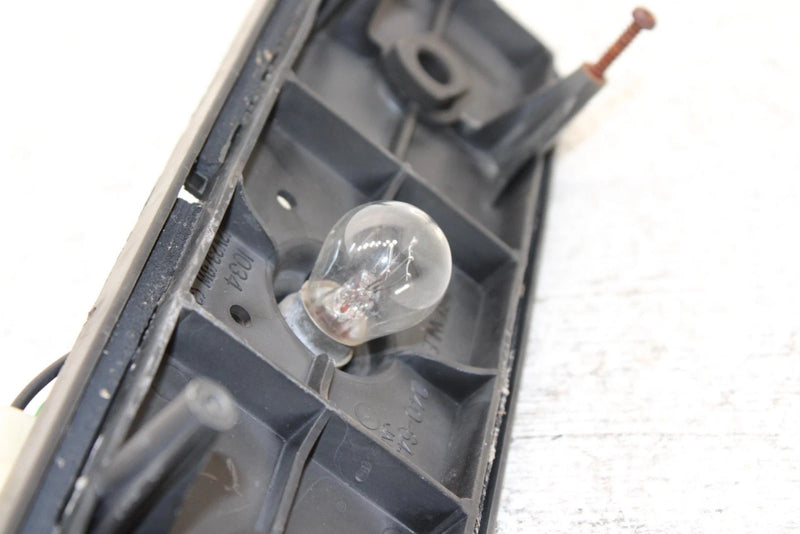 1996 Yamaha Vmax 600 Oem Taillight Base W/Bulb 82M-84711-01-00 SY29