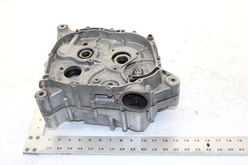 1988 Suzuki Lt 230 E Oem Crankcase 11301-35861 AS7