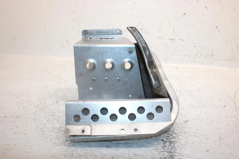 1997 Yamaha Venture Tr Oem Left Footwell 8V0-21926-01-00 SY15