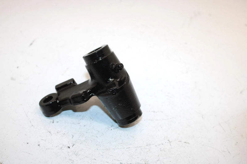 87 Yamaha  Champ 100 Yfm100t Oem Right Steering Knuckle 2HX-23502-00-00 AY4