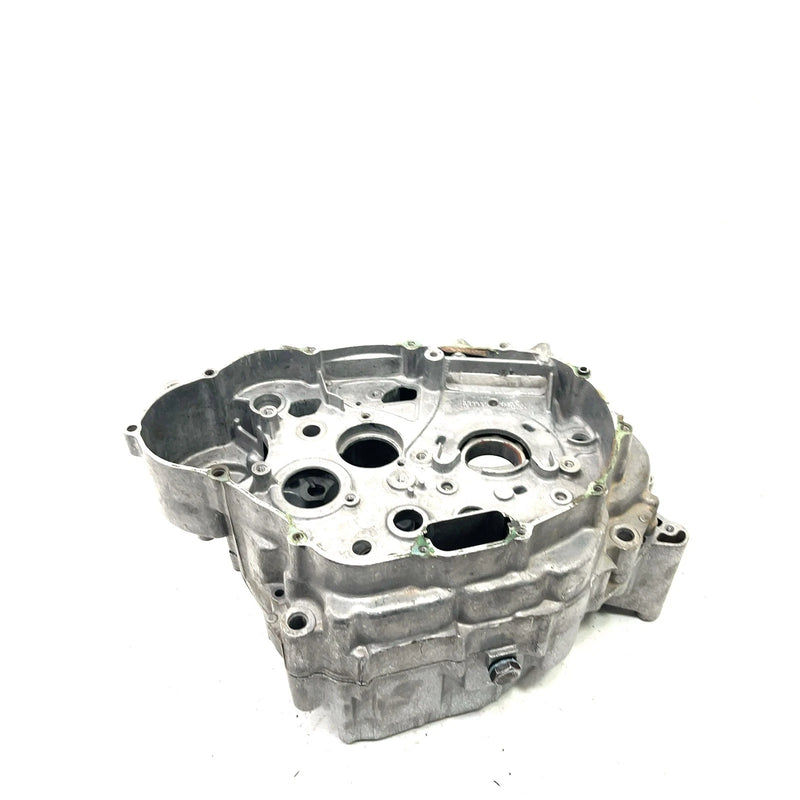 88-00 Honda FourTrax 300 TRX300FW 4x4 OEM Crankcase  11100-HM5-A10 AH89