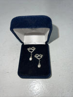 New Women’s Montana Silversmiths Silver Ribbon Heart With Dangle. ER60903 A-46