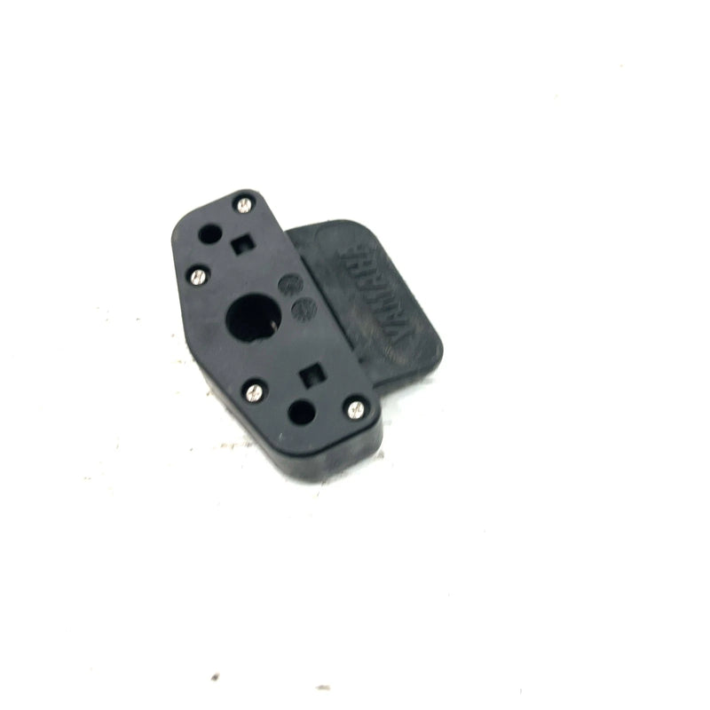95-96 Yamaha WaveVenture 700 WVT700 OEM Seat Latch  GJ3-63850-03-00 JY31