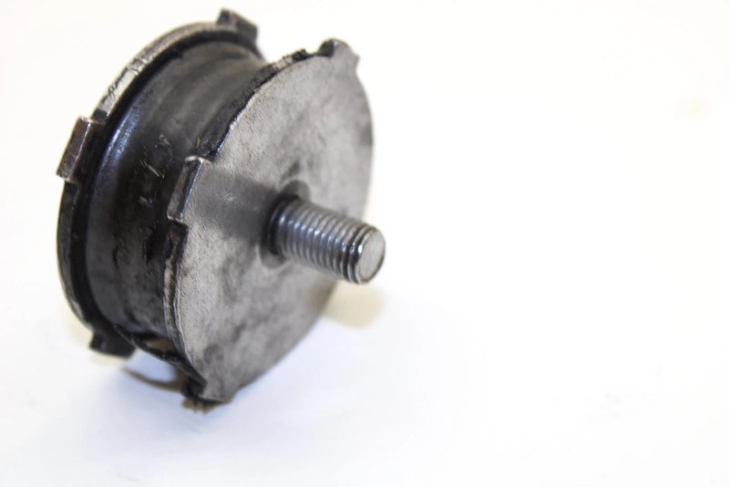 Yamaha Oem Motor Mount Damper 8M6-21486-02-00 Q1710