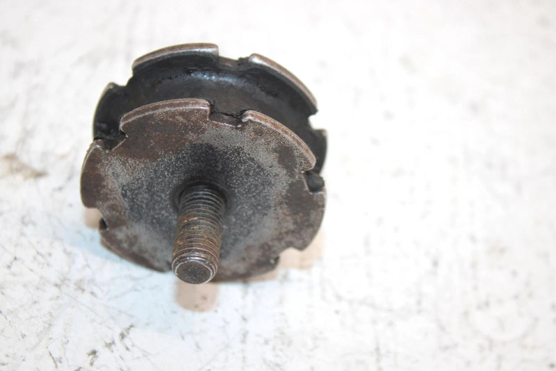 88 Yamaha Excel Iii Oem Engine Mount Dampner Pair 8F3-21486-00-00 SY12