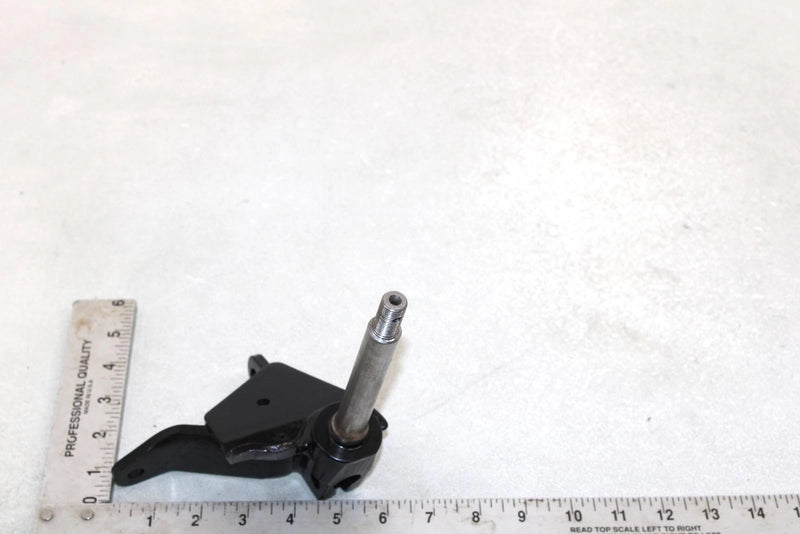 86 Polaris Trail Boss  Oem Right Front Steering Spindle 1821024 AP138
