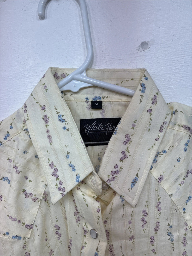 New Women’s White Horse Yellow Floral Long Sleeve Pearl Snap Medoum II-96
