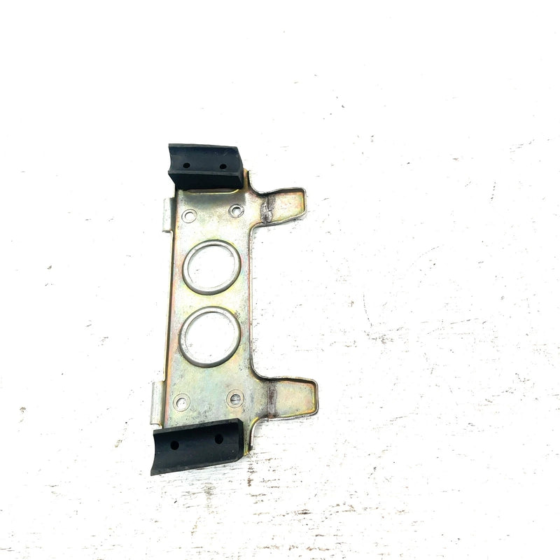 85-87 Honda ATC250SX OEM Rear Fender Catch 80101-HA6-680 AH97