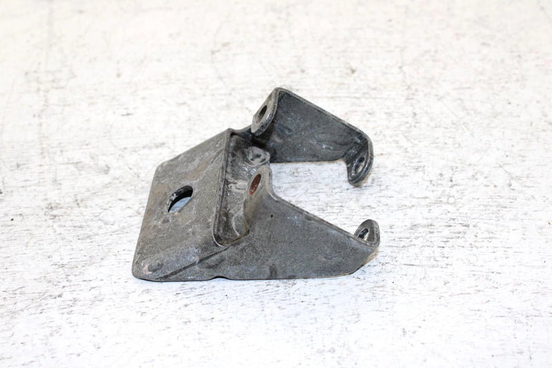1990 Yamaha Phazer Ii Oem Engine Bracket 3 8V0-21429-01-00 SY16