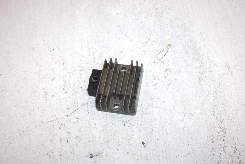 1994 Kawasaki Bayou 220 Oem Voltage Regulator 21066-1052 AK3