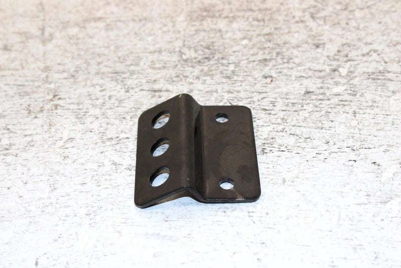 2000 Polaris Classic Touring Oem Retention Bracket 5242553-067 SP54