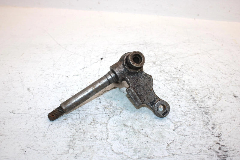 1990 Yamaha  Moto 4 Oem Front Left Knuckle 3GH-23510-01-00 AY5