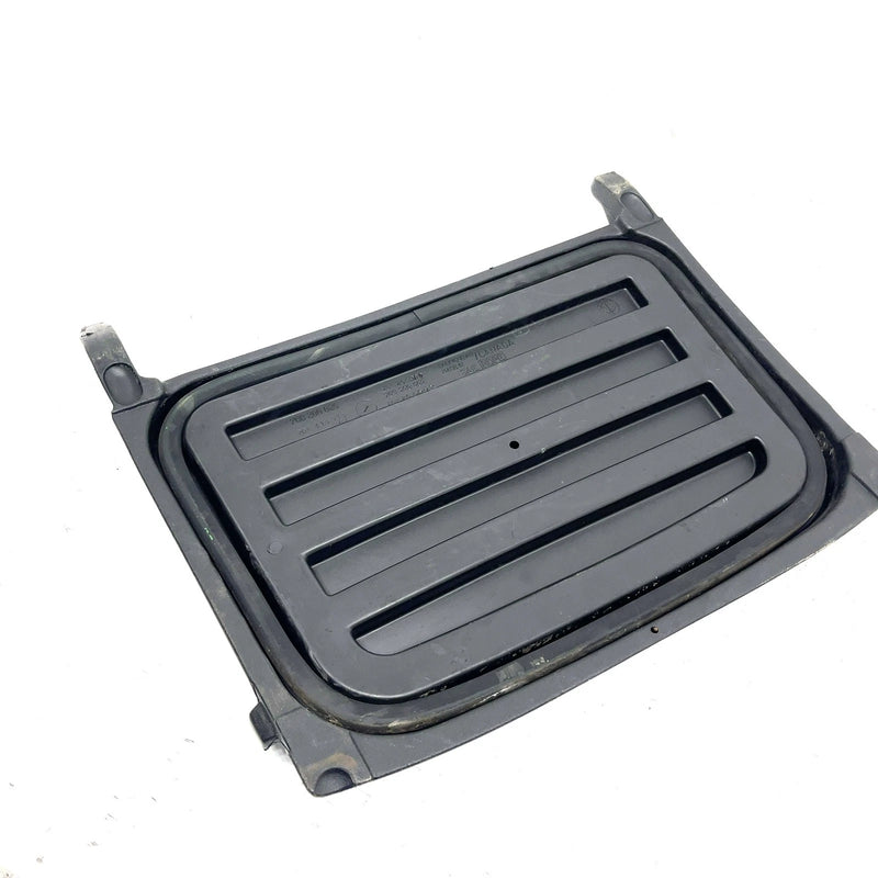 2004 John Deere Trail Buck 650 EXT OEM Front Storage Cover 708200042 AJ1.1