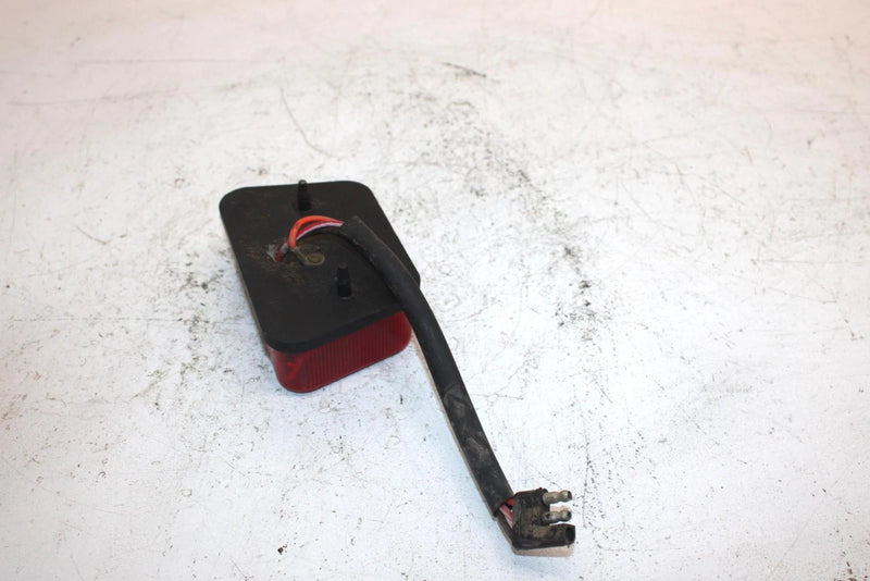 2004 Polaris Sportsman 700 Oem Taillight 2204317 AP143