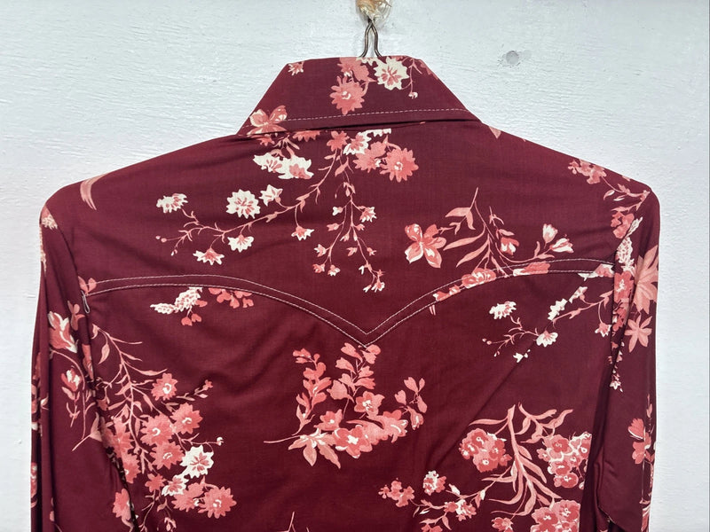 New Women’s Lee Red Floral Long Sleeve Pearl Snap Medium KK-6