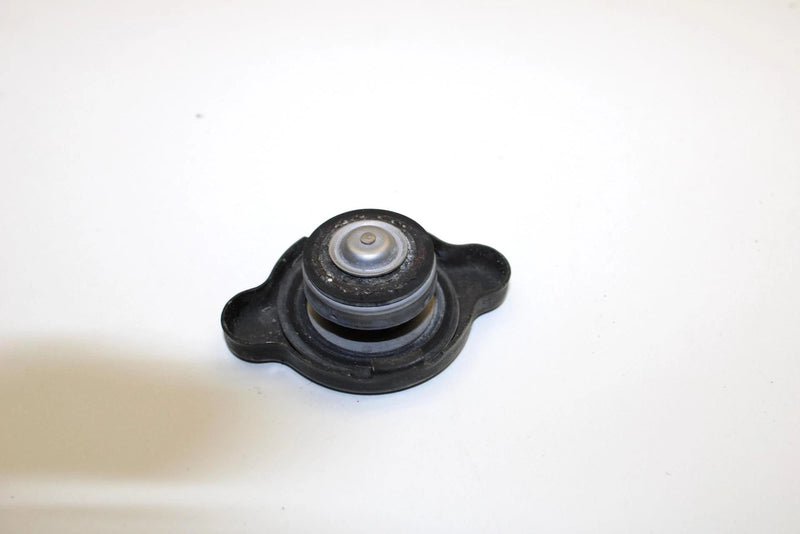 2002 Yamaha Sx Viper Oem Engine Radiator Cap 4FL-12462-00-00 Q2573