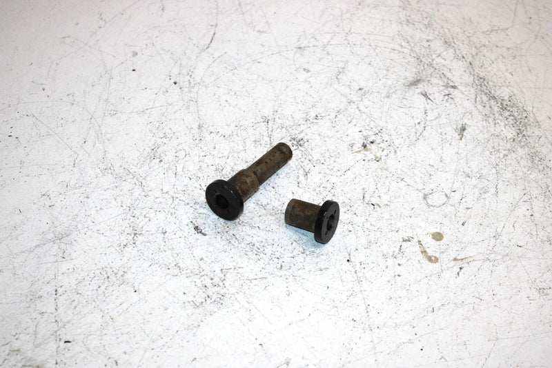 95 Arctic Cat Zr 580 Oem Spindle Pivot Bushing Assembly 0603-061 0603-523 SAS12