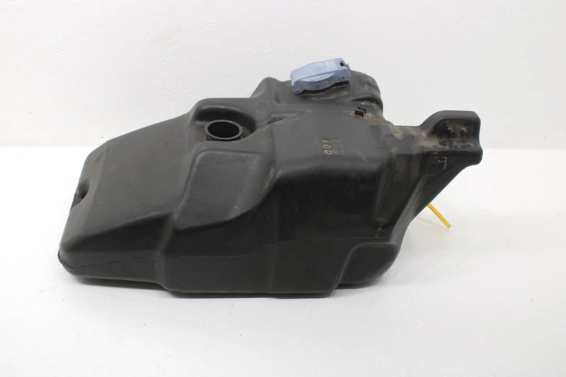 1989 Yamaha Ovation Deluxe Oem Fuel Tank Assembly 85L-24111-00-00 SY69