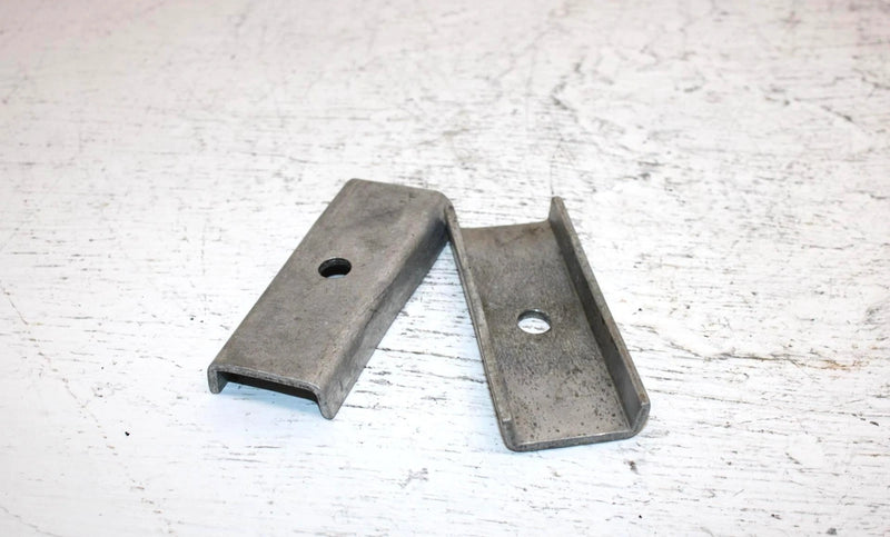 1999 Polaris 500 Xc Oem Ski Retainer Rubber Pair 5243127 5243824 SP28