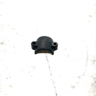 86-95 Yamaha Moto 4 OEM Lower Lever Holder 4V4-82913-00-00 Q6812